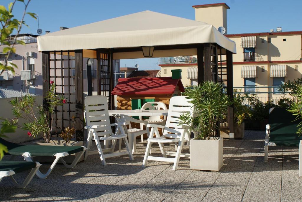 Residence Le Vele Cattolica Exterior foto
